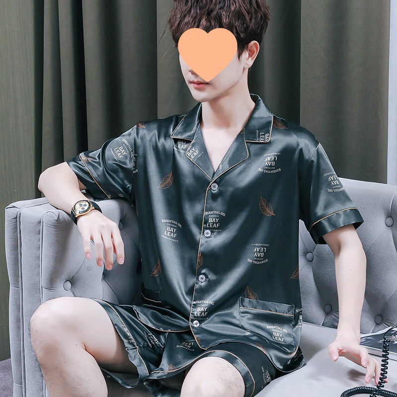 Pijama de hombre verano seda de hielo ropa casera de manga corta pantalones cortos de verano se puede usar fuera de un hombre grande conjunto