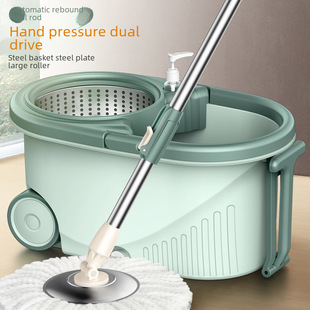 The new wheel rotation mop is free of hand washing home, a drag pier bucket mop artifact automatic lazy trailer, cleaning