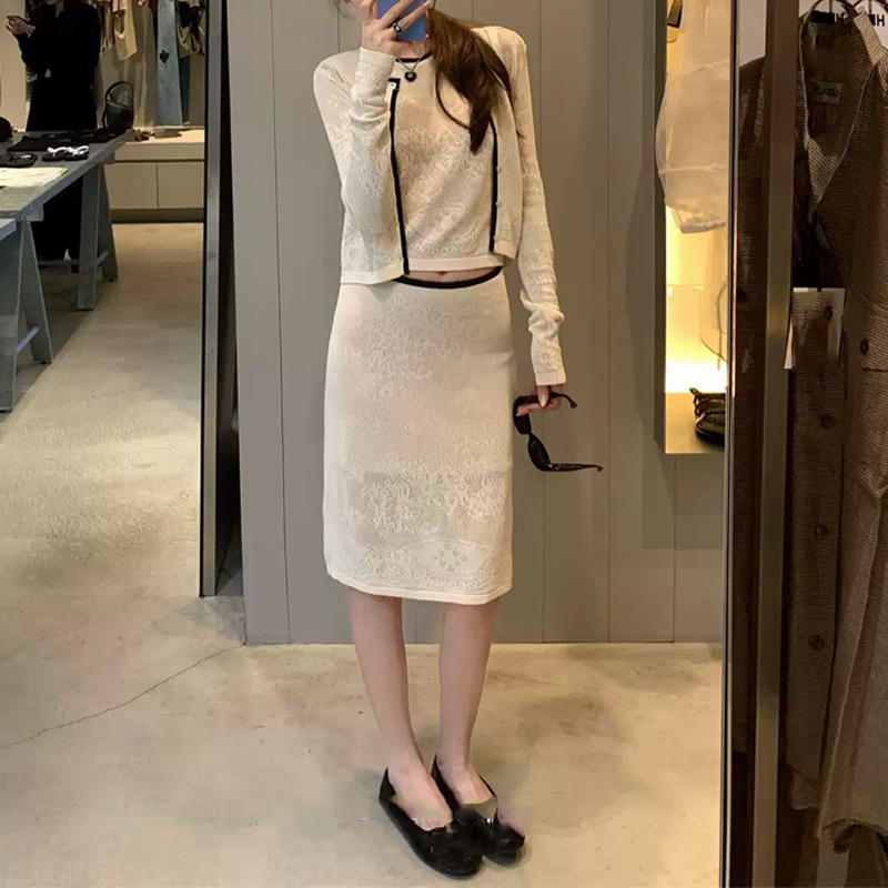 Dark textured hollow pattern knit set with contrasting color sleeveless vest, cardigan, and skirt, 2026 summer new women's style Dark textured hollow pattern knit set with contrasting color sleeveless vest, cardigan, and skirt, 2026 summer new women's style