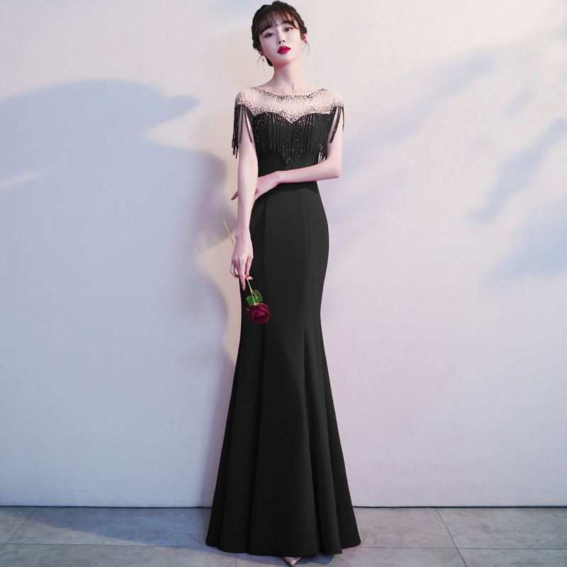 Vestido de noche negro 2024 Nuevo elegante vestido de compromiso Socialite Ceremonia de premio anfitrión banquete vestido verano