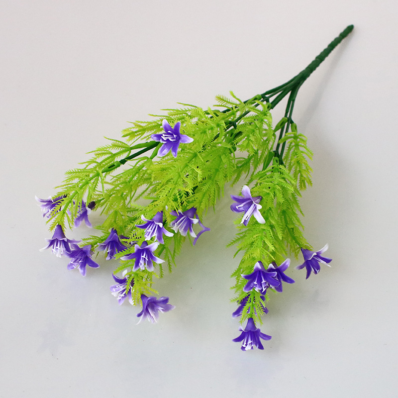 Ramo artificial pequeño lirio artificial flor artificial lirio pequeño mango paquete tela decoración flor arreglo flor suministro directo de fábrica