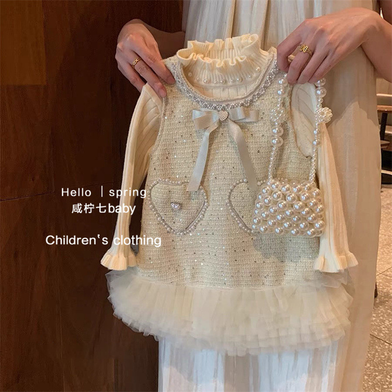 Qianqian siete niñas falda de princesa fragante invierno 2025 nuevo vestido de aniversario bebé chaleco de lana falda de estilo extranjero