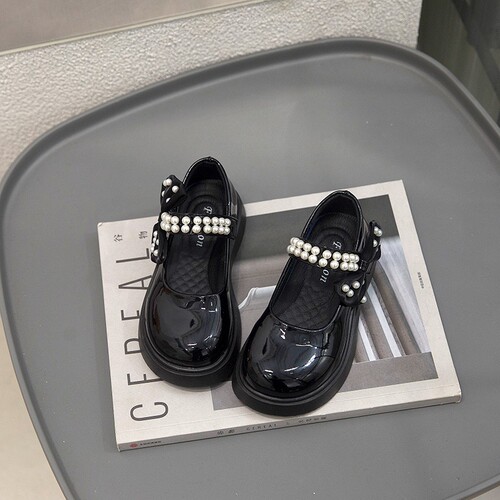 Chic Fashion Small Leather Shoes for Children 2025 Spring and Autumn Season Pearl Princess Shoes British Style Single Shoes for Girls