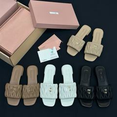 広州Miaojia多用途フラットサンダル、フレンチプリーツシューズ、夏の女性用アウターシューズ、新しいスクエアトゥスリッパ