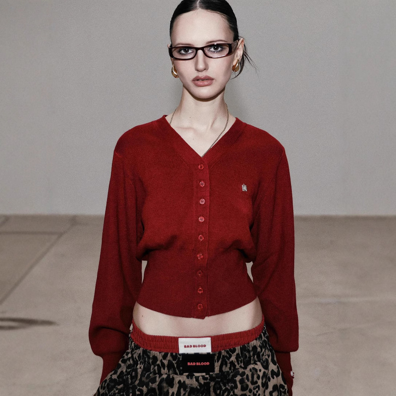 Korean Badblood Bcac American Sexy Sweater Knitted Cardigan Women's Slim V Neck Single-Breasted Sweater Top