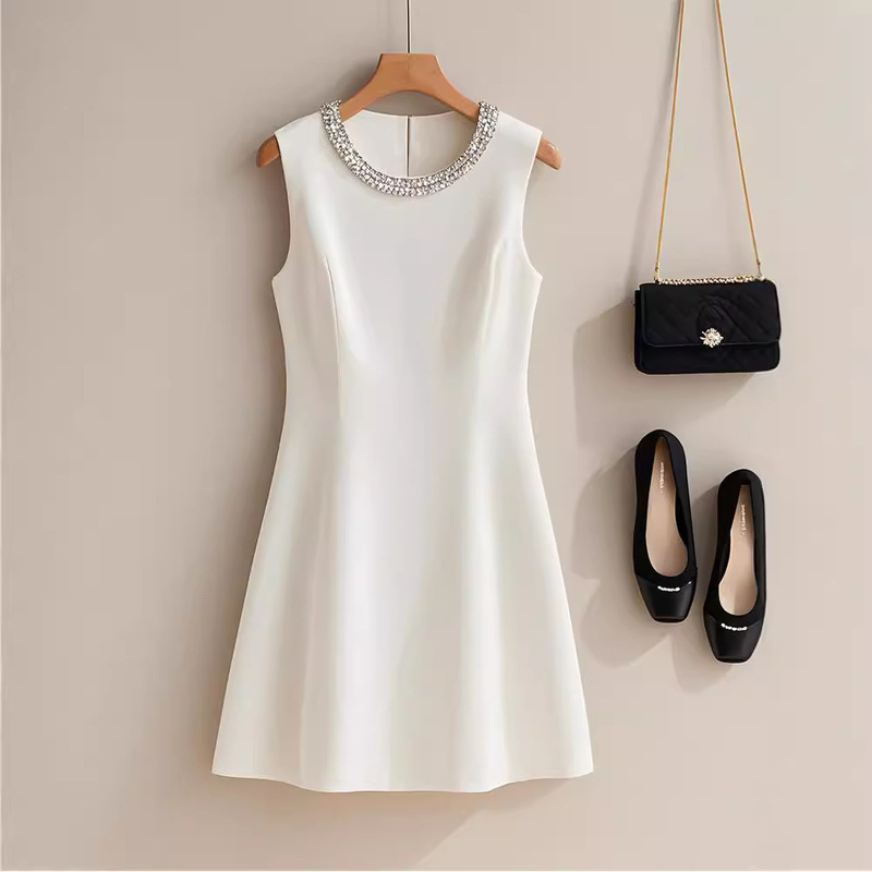 French High-end White Sleeveless Vest dress Women's 2024 New Summer Dress Formal Occasion Elegant Skirt