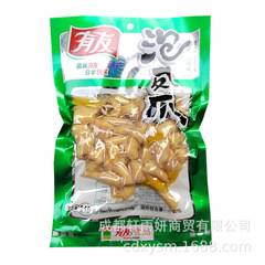 友泡鳳爪袋に友山椒味レモン味鳳爪があります。