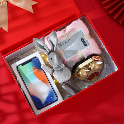 New Year gift box empty box wholesale festive supplies wedding box Chinese style box red gift box New Year gift box
