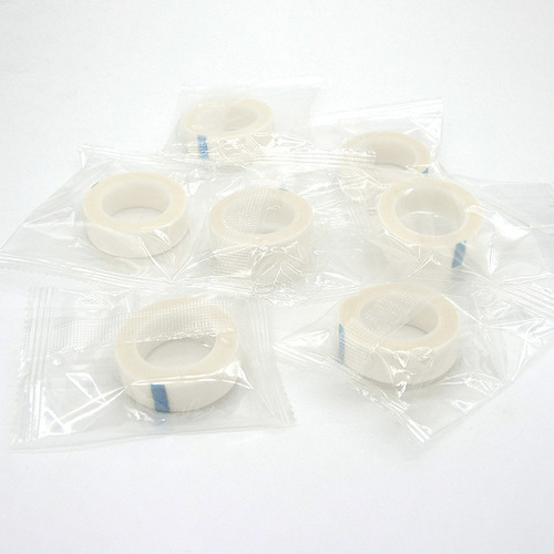 Manufacturer wholesale grafting false eyelashes auxiliary isolation non-woven tape to separate upper and lower eyelashes tape 9 meters