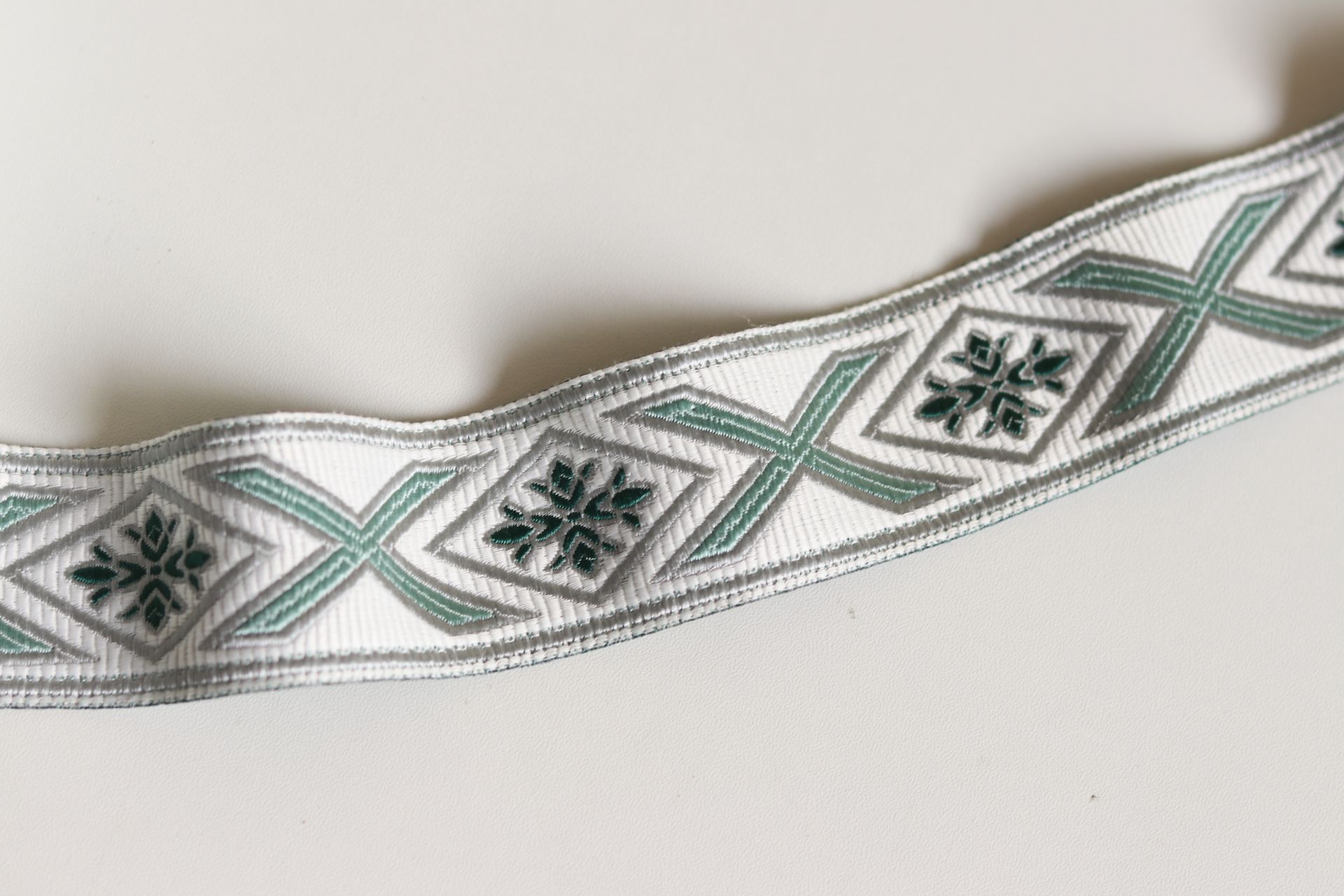 4cm de ancho y alta precisión jacquard cinta cortina sofá ropa nacional mantel ajuste decorativo