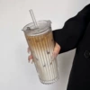 Transparent vertical pattern cup [white circle lid + 22cm glass straw]