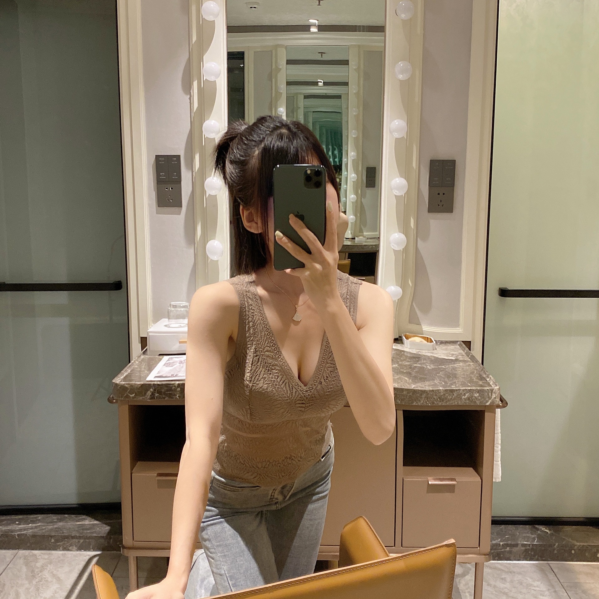 C1D2FEE09C37E8B77C3F5BB7BE23C1