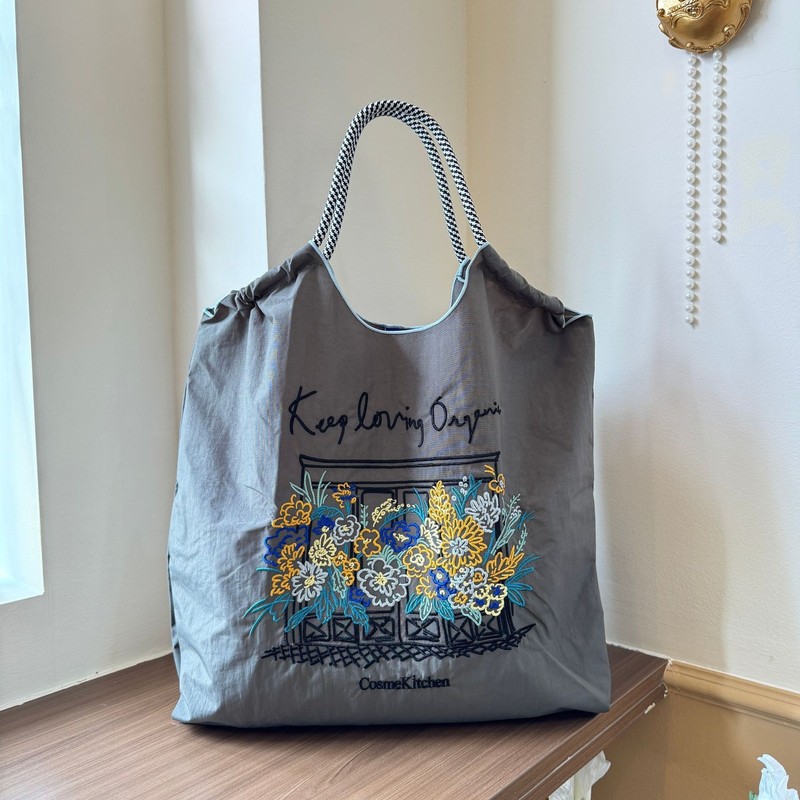 春の新日本刺繍ボールチェーン環境に優しいバッグレディースショッピングクロスボディバッグショルダーキャンバスバッグハンドバッグ|undefined