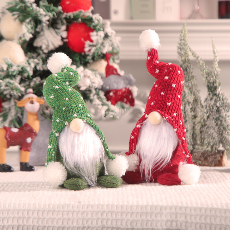 国境を越えたクリスマスを迎えたルドルフの顔のない人形の森の人のニット帽の毛球の小人の公仔の立ち姿の置物|undefined