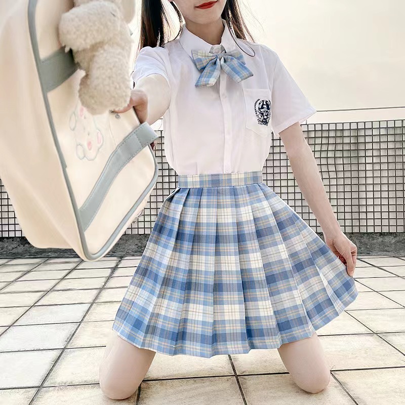 Shirt with bow