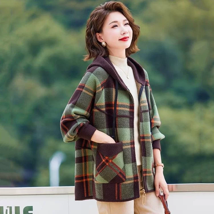 2024 новый стиль мама средних лет осеннее пальто иностранная клетка с капюшоном верхняя и старшая весна и осень вязаный кардиган