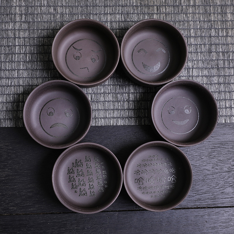 60mlレーザー彫刻紫砂カップは、笑顔のお茶カップを飲みます。|undefined