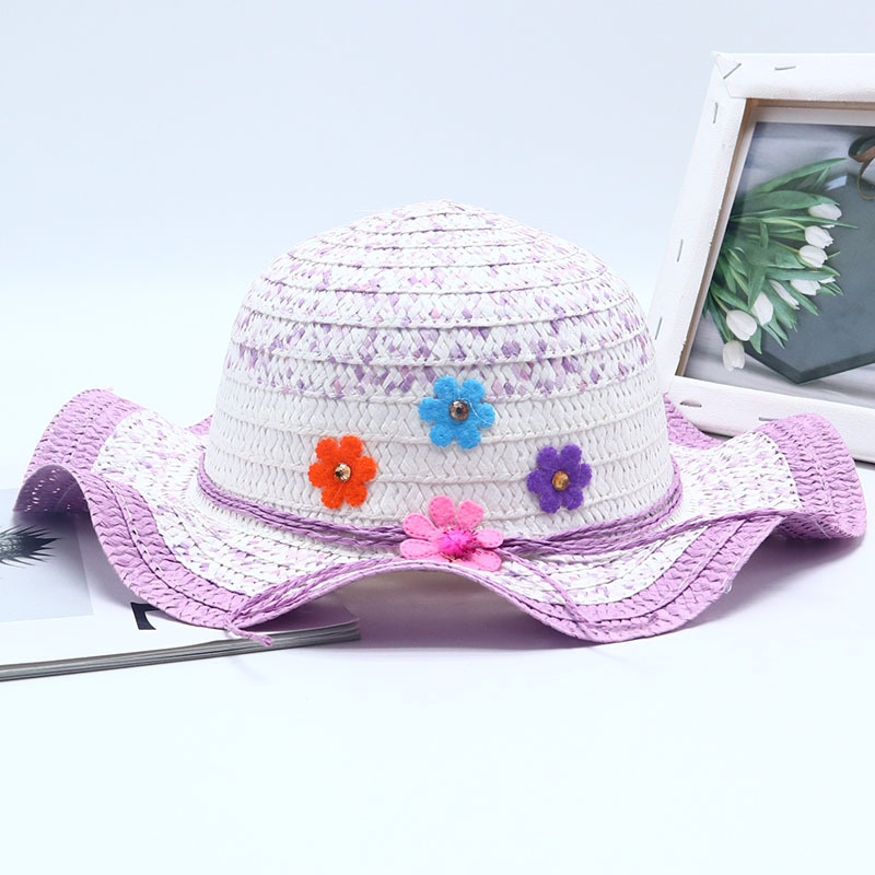 짚 네 꽃 보라색