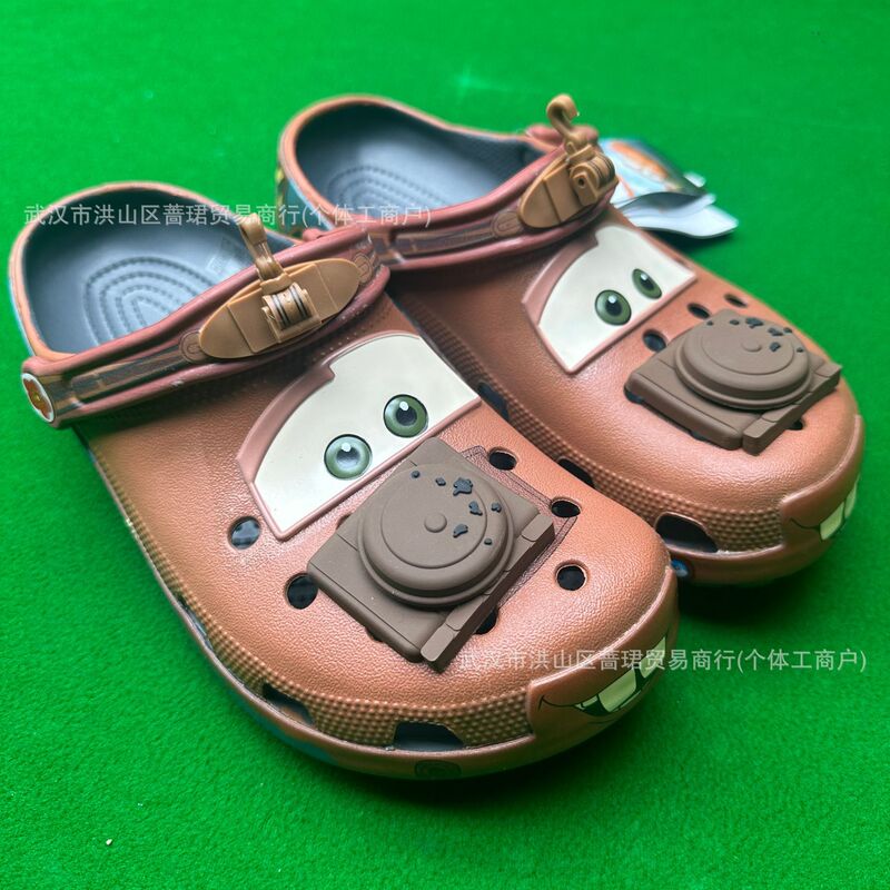 New Mcqueen Car-Themed Cartoon Children's Clogs for Boys and Girls, Beach Shoes with Soft Soles, Comfortable for Adults New Mcqueen Car-Themed Cartoon Children's Clogs for Boys and Girls, Beach Shoes with Soft Soles, Comfortable for Adults