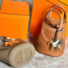 ���Sֱ�N�i���Ӳ˻@�Ӱ�TOGO�^��ţƤ����������ˮͰ��ͨ��Ů����