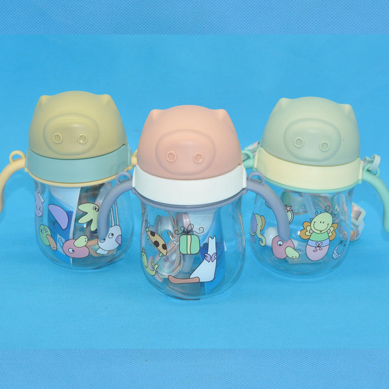 Tianyi nuevo cerdo taza de agua para niños taza de agua para bebés con mango de paja taza de beber para bebés al por mayor