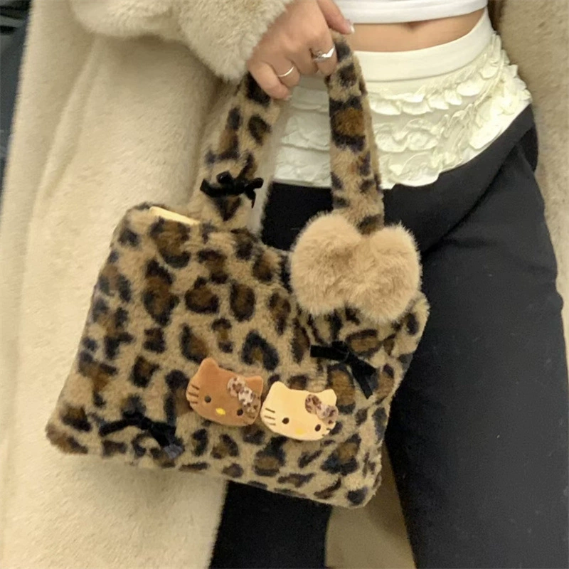 Hello Kitty, зимняя милая сумка