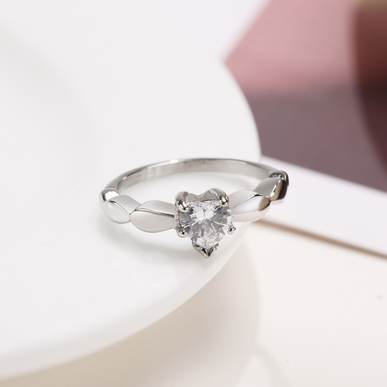 Simple Style Heart Shape Stainless Steel Rings Inlay Zircon Stainless Steel Rings display picture 16