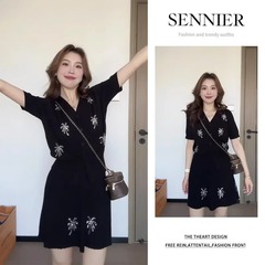 夏日穿搭套装高级感刺绣亮片V领开衫上衣百搭显瘦高腰短裙两件套