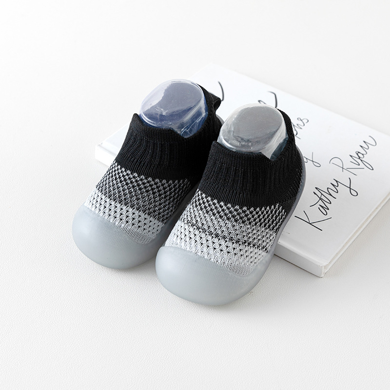 Zapatos para bebés de verano zapatos de malla para bebés antideslizantes con suela suave resistente al desgaste calcetines transpirables y cómodos