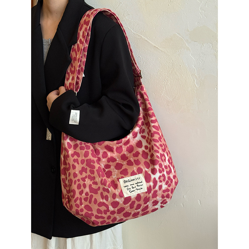 2025 New Trendy Retro Leopard Print Canvas Bag Large Capacity Striped Shoulder Crossbody Bag Niche Commuting Tote Bag