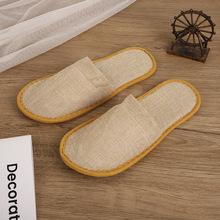 ���s���Ǽ�����һ�����鲼��Ь����͸��Ƶ�ͷ�һ������Ь���l