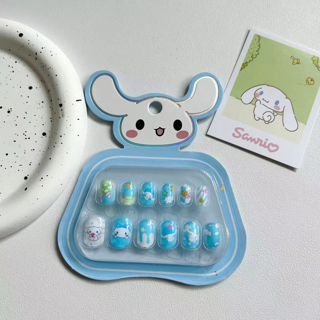 Niños dibujos animados estereoscópicos pegatinas de uñas niñas parches de uñas bebés desmontables impermeables uñas al por mayor