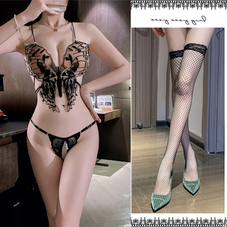 블랙 쓰리피스 [브라+팬티] + 블랙 망사스타킹