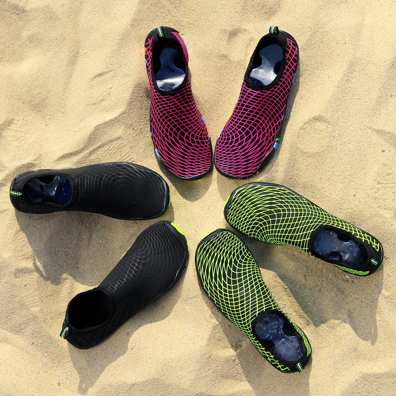 成人沙浮潜鞋夏季情侣涉水游泳鞋男女户外胶印防滑速干跑步骑行鞋