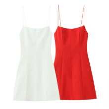 �B��ȹ����Y���ԚW���L�̺����lŮ�b�羳�¿��ɫ