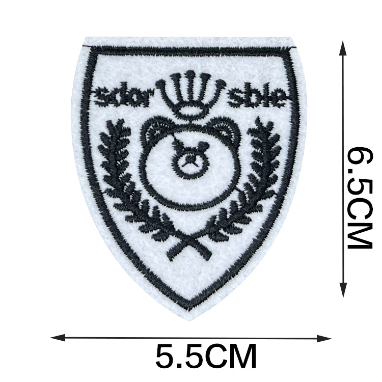 CJ606 盾牌 皇冠熊头[0.2] 白色.jpg