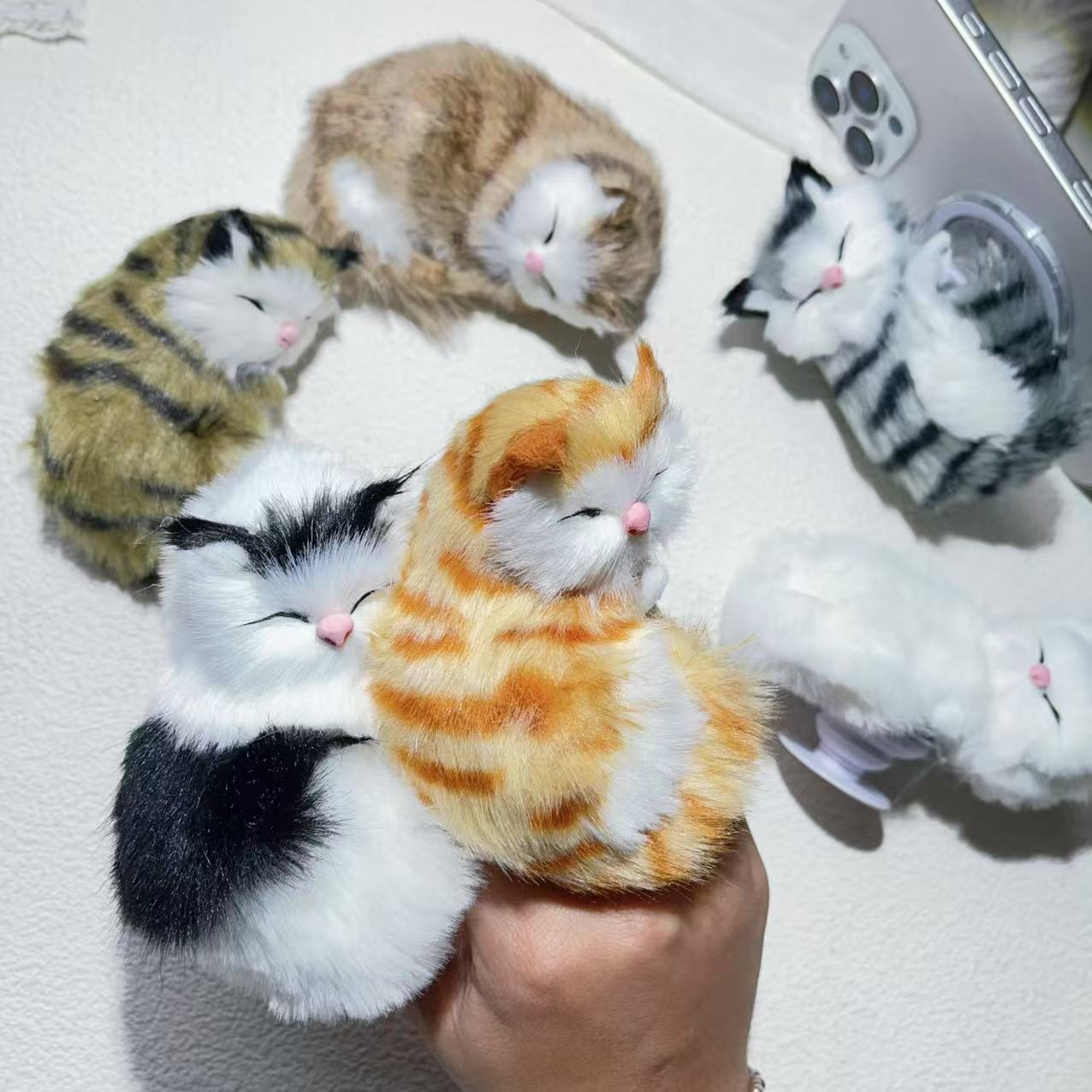 Cat Plastic Cute Airbag Bracket display picture 5