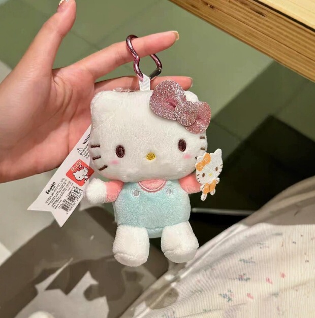 黒と白のラブバックル kt 人形ペンダント ジョングユと同じスタイルのかわいい人形ペンダント女の子ぬいぐるみ KT 猫キーホルダー|undefined