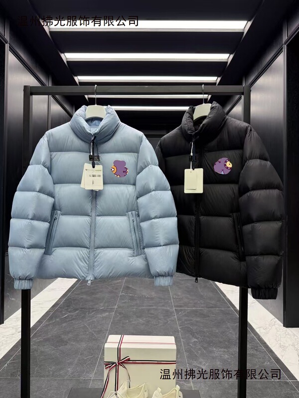 Citala Short Jacket Moncler down Jacket with Large Logo Patch Winter down Jacket for Men and Women