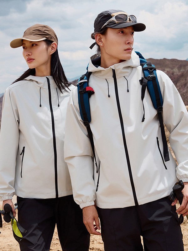 春秋冲锋衣定制印logo简约运动情侣款防风防水登山服户外连帽外套|undefined