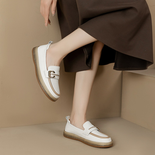 New small leather shoes, cross-border loafers, women's casual shoes, women's versatile slip-on women's shoes, factory direct supply of Doudou shoes