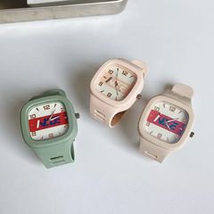 小眾方形時尚可愛硅膠手錶高顏值潮流夜光運動學生手錶批發