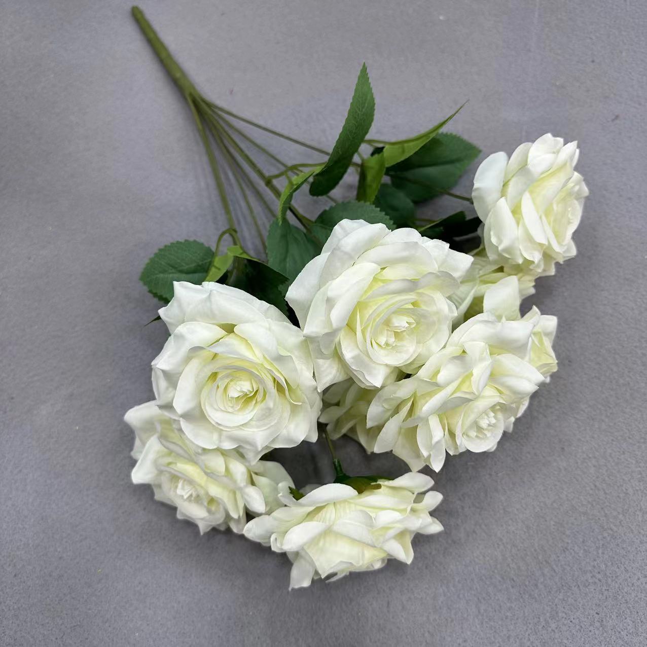 Ramo de Rosas Artificiales 9 Cabezas de Seda Decorativo para Bodas