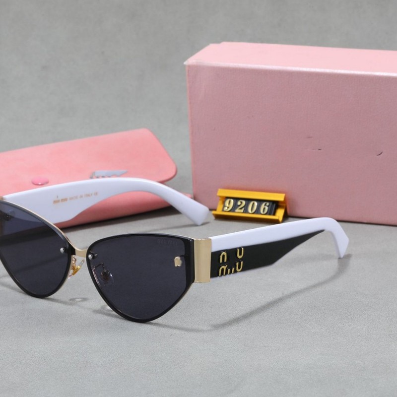 2025 ファッション個性前衛的な miu キャットアイサングラス男性と女性のための抗 UV リムレスカラーマッチングワイドレッグメガネロゴ付き|undefined