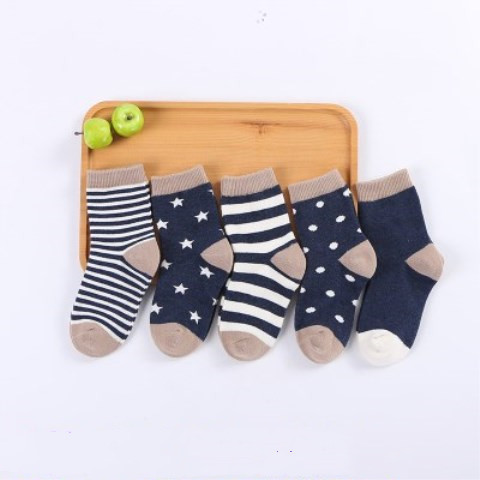 Zhuji calcetines para niños primavera y otoño invierno calcetines de algodón sólido para niños y niñas calcetines para bebés recién nacidos al por mayor
