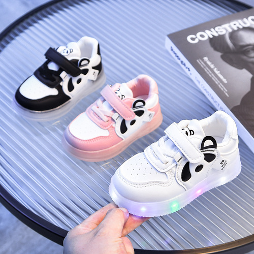 Infant shoes 2026 new spring and autumn cartoon luminous baby soft soles luminous shoes for men and girls skate shoes for non-slip