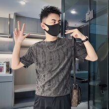 日常标准圆领夏季五分袖文艺青春流行新款气质T恤男ins潮时尚潮牌