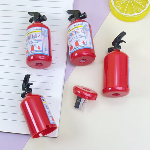 Cartoon-shaped creative fire extinguisher pencil sharpener, single hole pencil sharpener, children's pencil sharpener, primary school student stationery