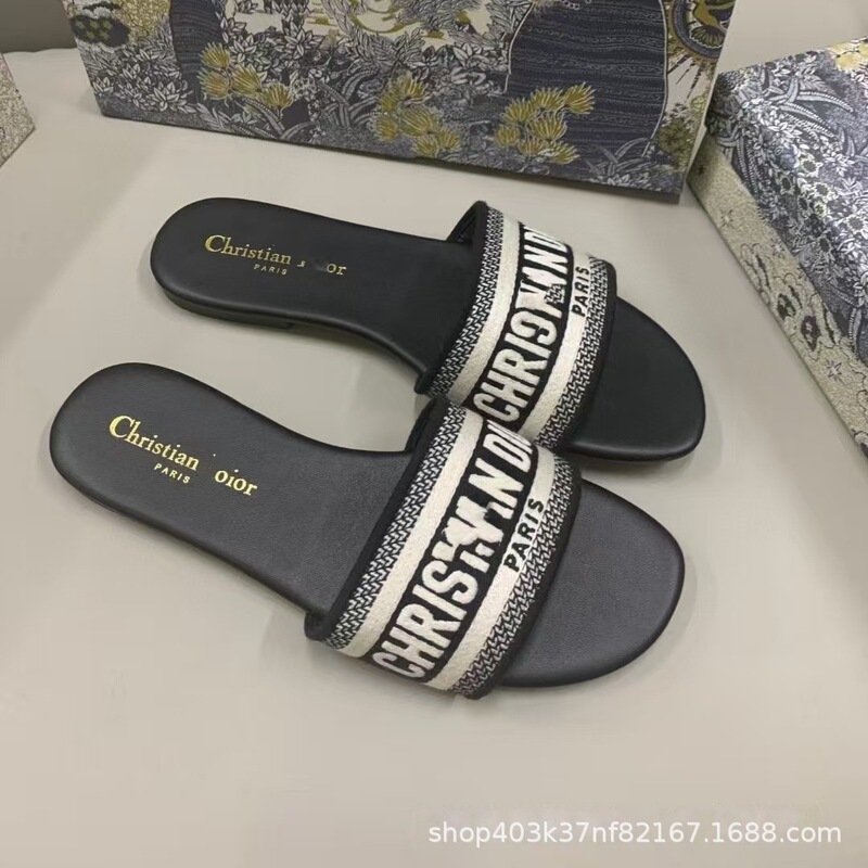 High-Quality D-Brand Slippers, Color Code 1-48, Jacquard Embroidery, Classic Style, Beach Casual Women's Flat Slippers