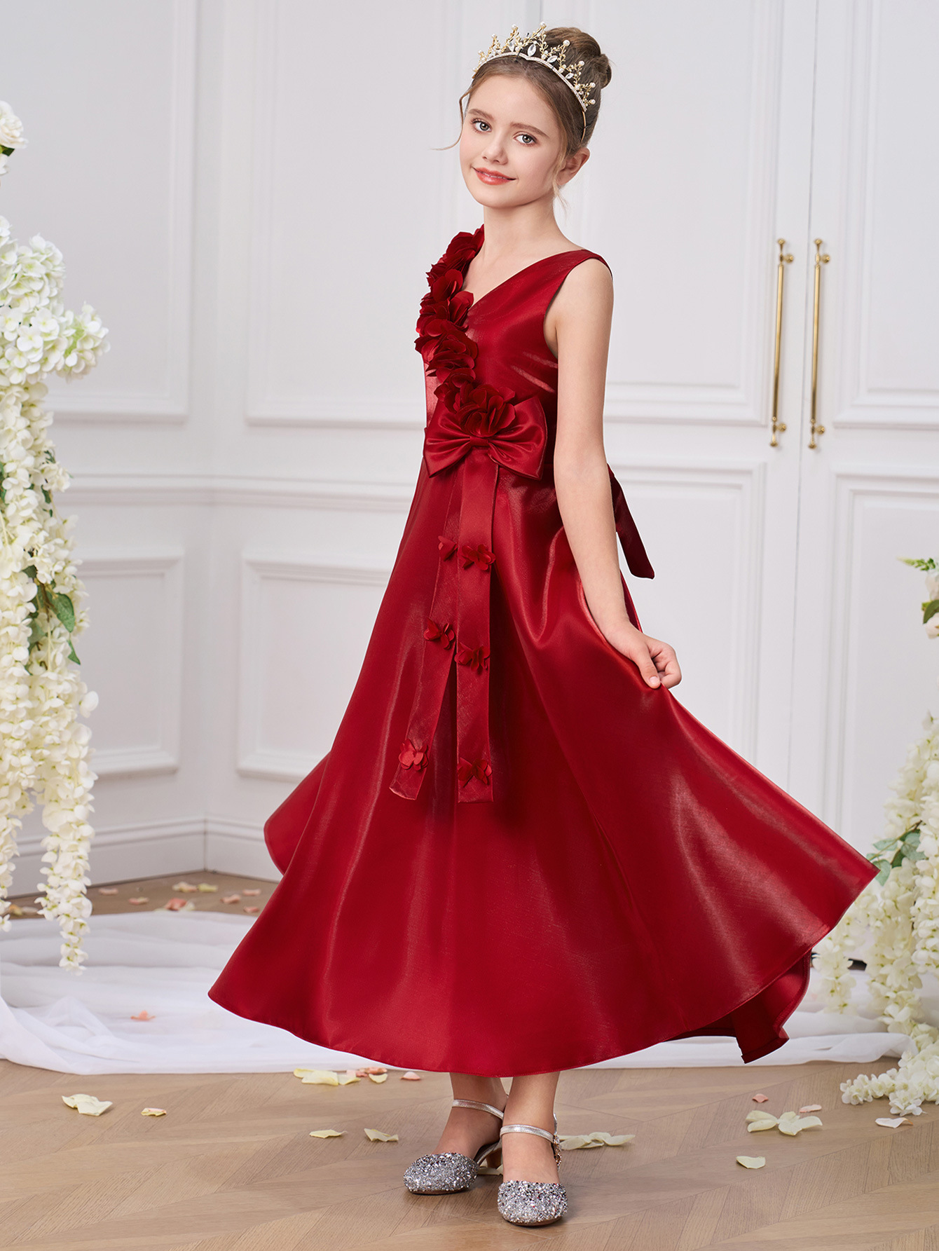 2025 primavera nuevo estilo vestido de niña vestido de satén ligero de agua falda sin mangas con cuello en V falda larga con lazo de apliques tridimensionales